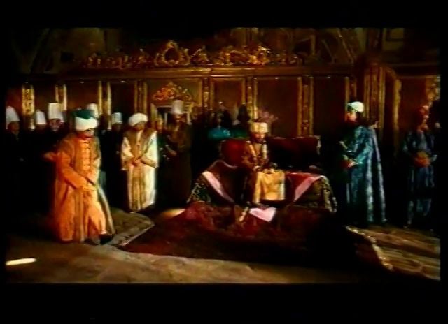 İSTANBUL KANATLARIMIN ALTINDA